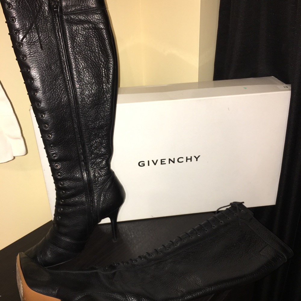 Givenchy Heeled Boots
